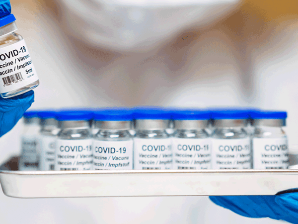 What Should Christians Do About Vaccine&nbsp;Mandates?